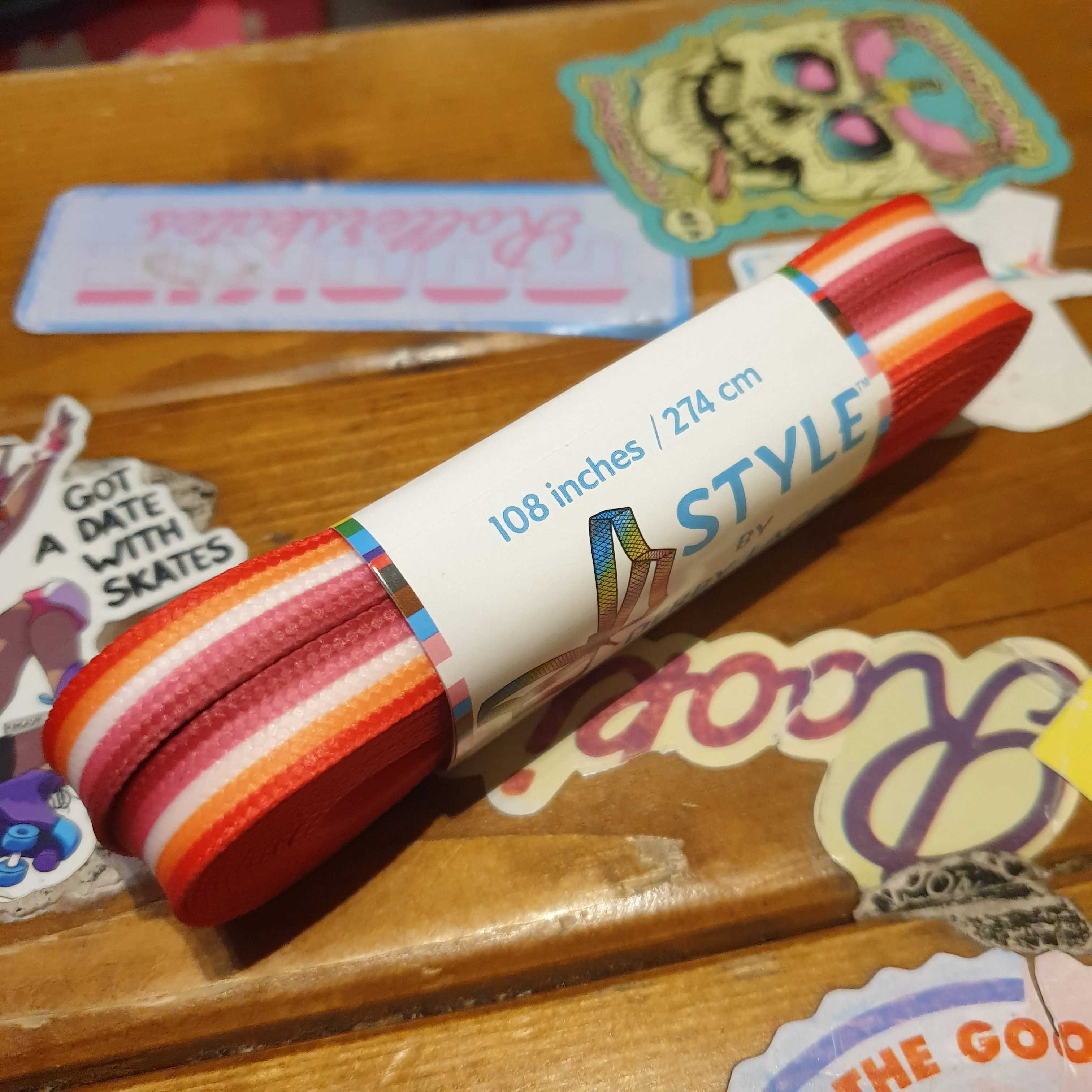 84''/213cm SOLID COLOUR Waxed Derby Laces